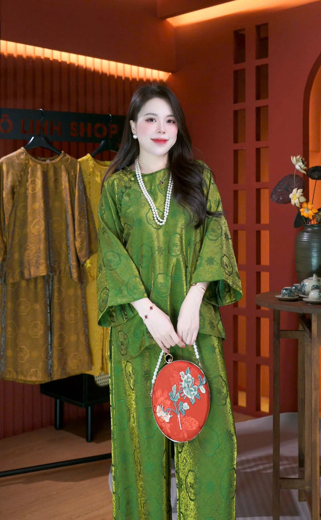 LAM021V020