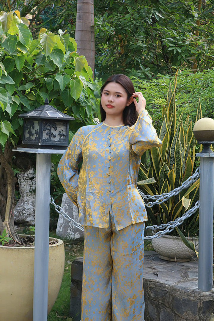 LAM023V002