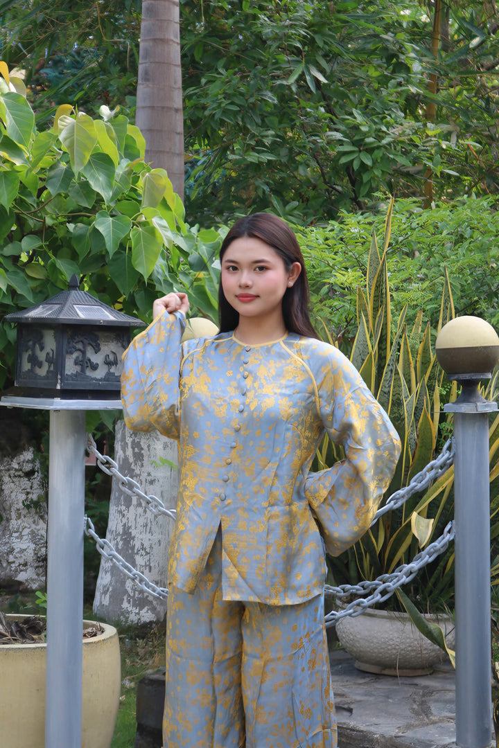 LAM023V002
