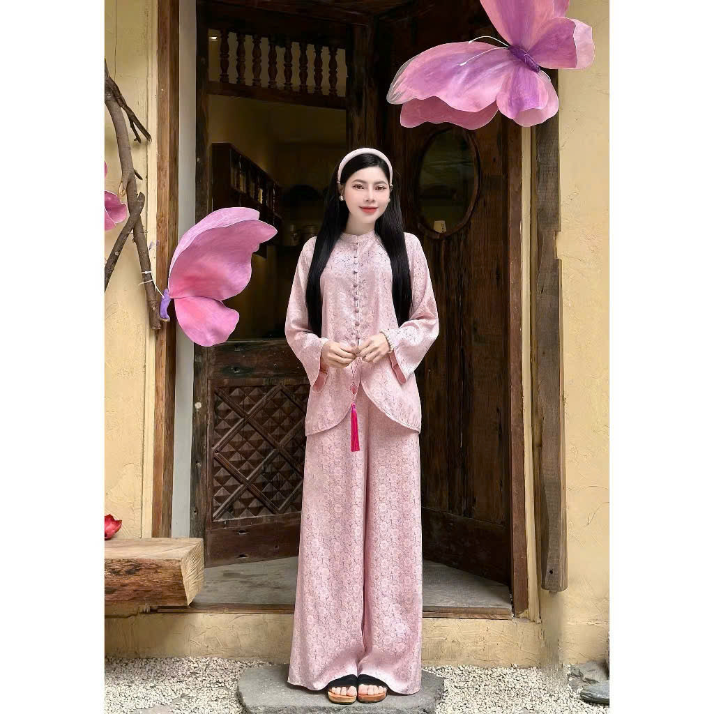 LAM023V013