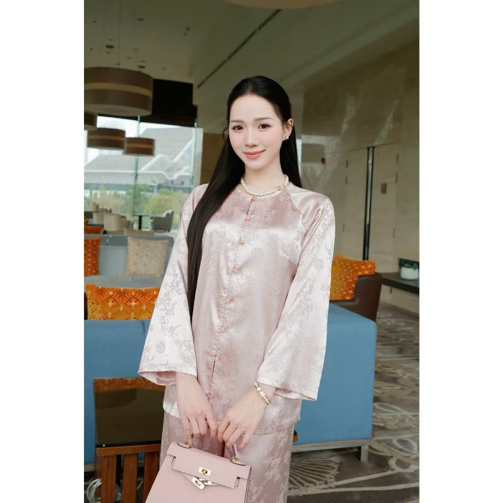 LAM024V012