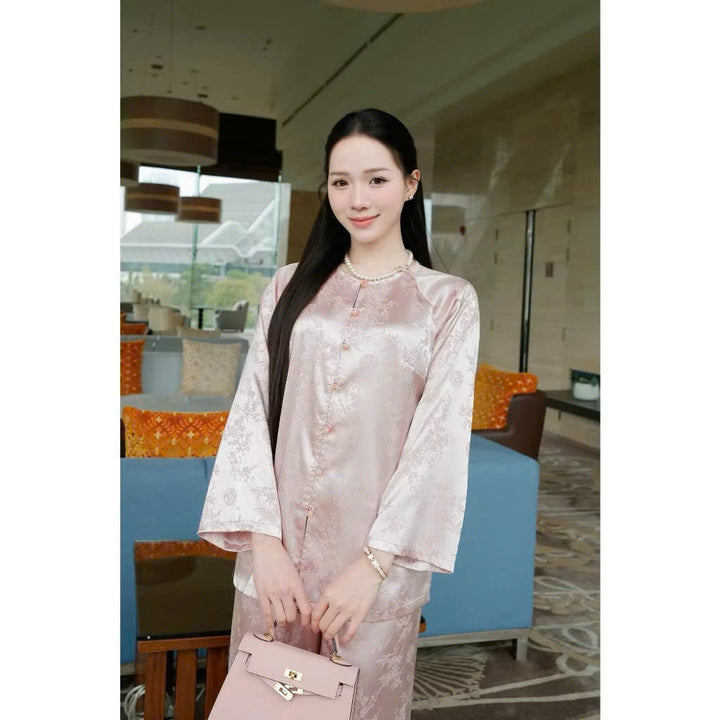 LAM024V012
